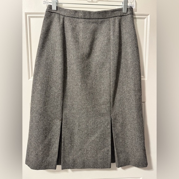 Eddie Bauer Gray Wool Skirt Size 2 - Picture 1 of 5